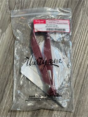 Thirty-One Sweet Blossom Pebble Wristlet Strap